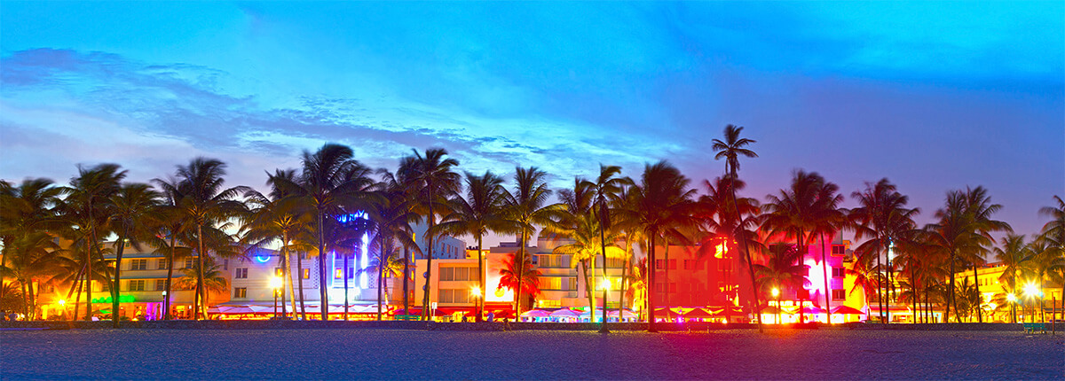 shops and restaurants down miami beach florida